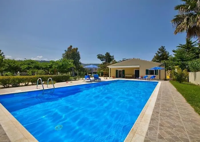 Esperanza Lefkada City